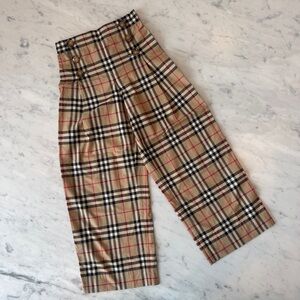 Girls Burberry High Waisted Pin-tucked Cotton Trousers in Classic Check Print🪡🧵